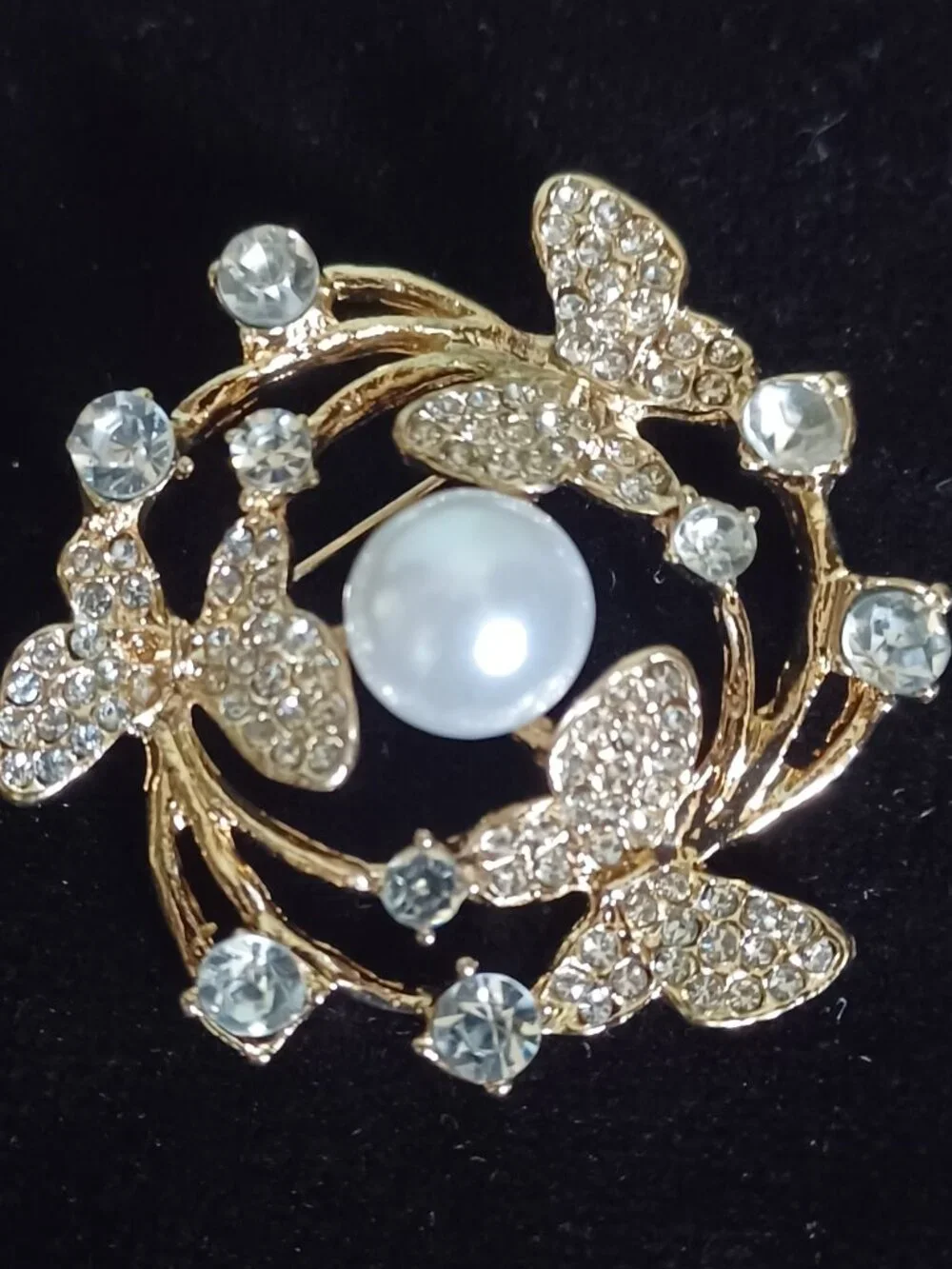 Clear Crystal Butterfly & Pearl Brooch